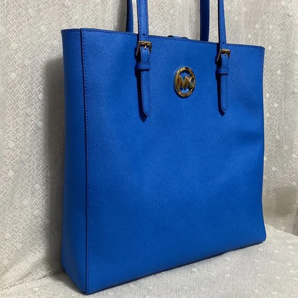 *SOLD*MICHAEL Michael Kors Jet Set Travel LG NS Saffiano Leather Tote In Blue - Picture 3 of 15